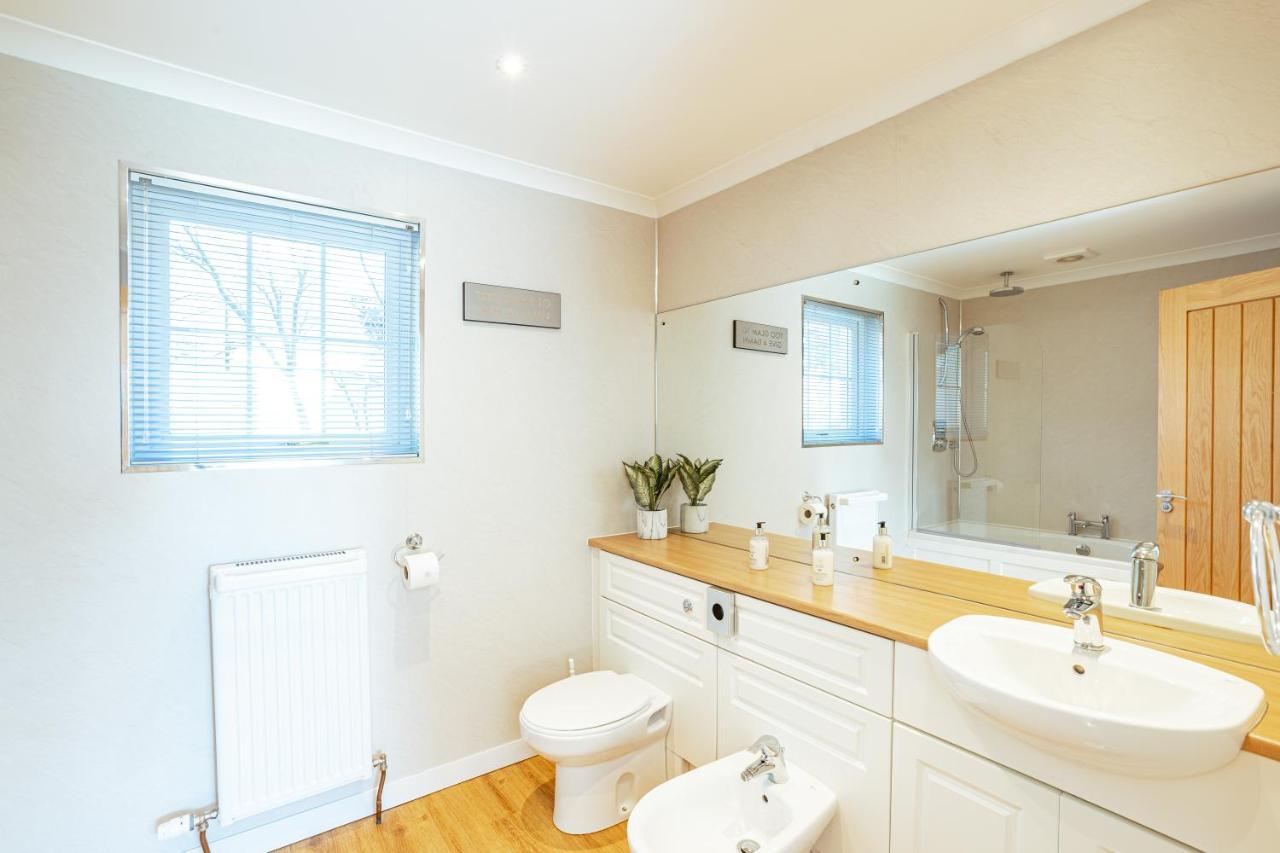 Sparrowhawk Cottage With Hot Tub Newton Stewart Dış mekan fotoğraf